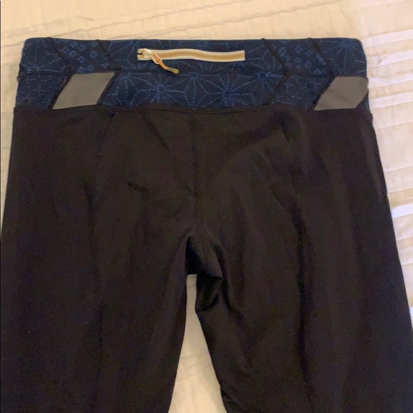 LULUlemon pace Rival size 6 - Picture 2 of 4